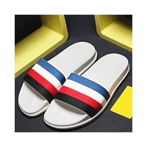 Classic Fashion New Mens Slippers Comfortable Simple Sandals All-match Leisure Mens Home Slippers Sweat-absorbent Deodorant