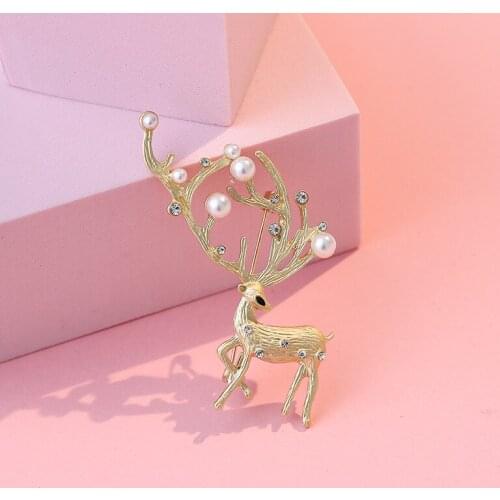 Lady Sika Deer Brooch Simple Fashion Deer Corsage Sweater Coat Accessories Brooch for Women Animal Party Wedding Brooches Pins