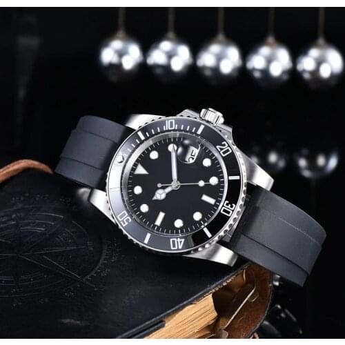 Watch Automatic Movement black Aseptic Dial Ceramic Rotating Bezel Stainless Steel Bracelet