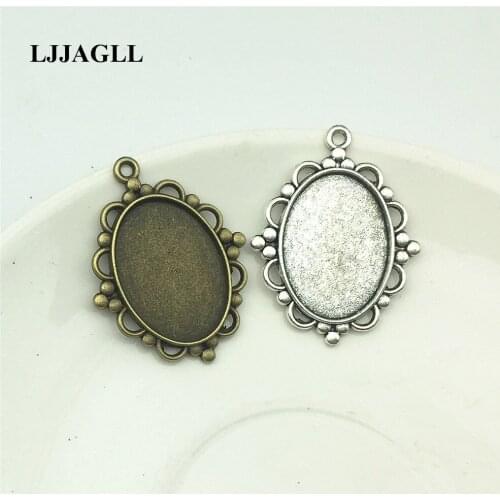 LJJAGLL 8PCS two color filigree cameo cabochon 29*38mm(Fit 18*25mm) base setting pendant tray Fit Glass Flat Cabochons AXDT101