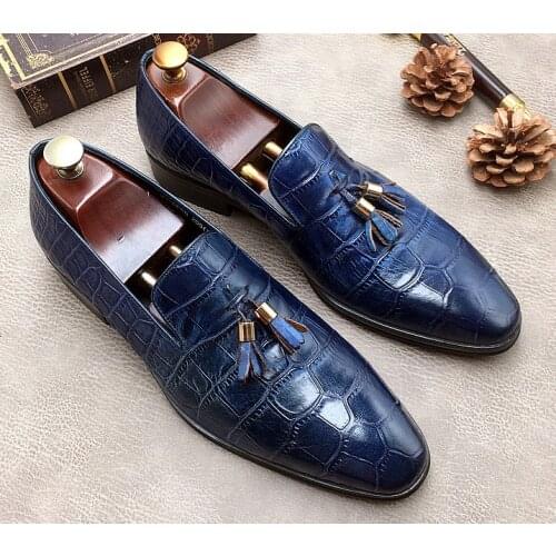 England Style Men Fashion Pointed Toes Blue Crocodile Pattern Slip On Dress Shoes Men All Season Handmade Tassel Work Shoes