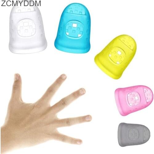 ZCMYDDM 5 Size Multifunctional Thimbles Hollowed Out Breathable Protective Finger Silicone DIY Needlework Crafts Sewing Tools