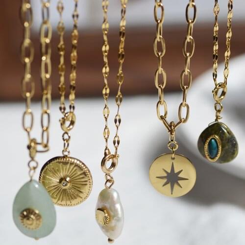 SLOONGJEWELRY Vintage Pendants