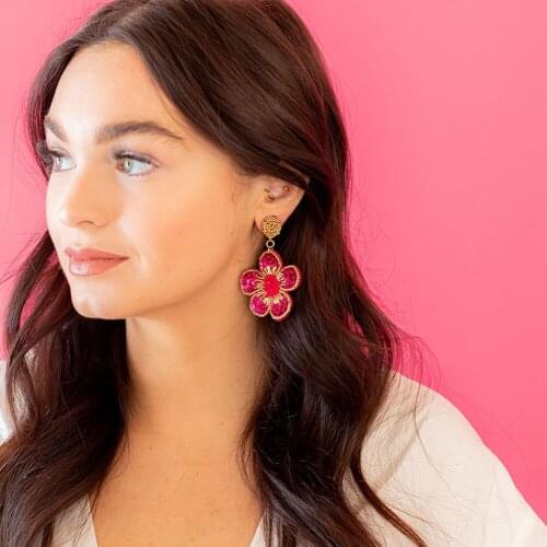 Dvacaman Pink Flower Power Earrings for Women High Quality Handmade Beaded Statement Drop Earrings Spring Summer Bohemia Jewelry