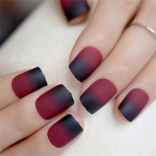 24PCS Matte Wine Red False Nail Patches Girl Korean Women Manicure Beauty Tool Gradient Color Frosted Fake Nails Decoration