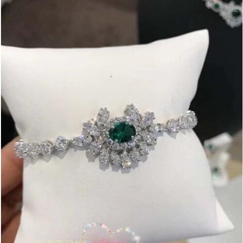 柚琳 Bracelets With Charms