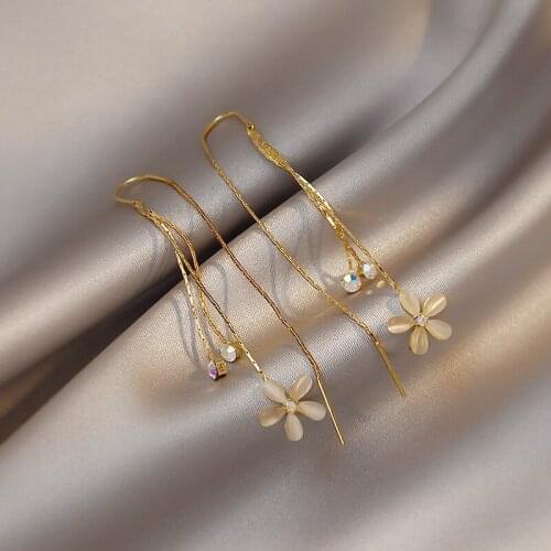 New Arrival Fashion Earrings Metal Water Drop Women Dangle Earrings Korean Flower Retro Style Earrings Simple Jewelry