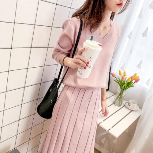 Womens Autumn Winter Suit Retro V-neck Pullover Sweater + Long Pleated Skirt Ladies Suit 2021 New Knitted Sweater Two-piece Suit