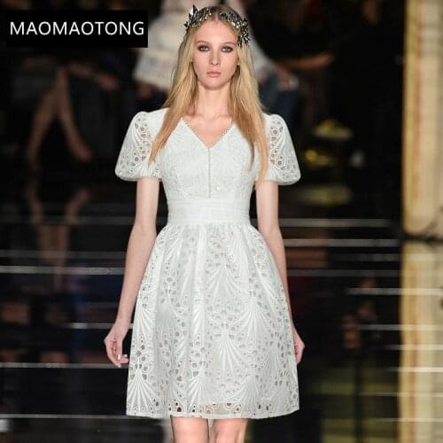 2021 New Summer Runway White Dress Womens Sweet Elegant Short Sleeve Beaded Bow Belt Hollow out Embroidered Mini Dress