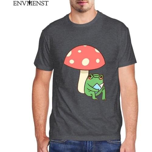 Funny mens t shirt Frog Reading Book Mushroom Lover Gift Cottagecore Aesthetic Mens Shirt Short Sleeve Funny Unisex T-Shirt