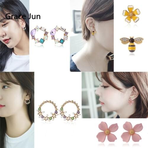 Grace Jun New Enamel Planting Flower Clip on Earrings No Pierced for Women Charm Circle Bee Rhinestone Crystal Ear Cuff Earrings