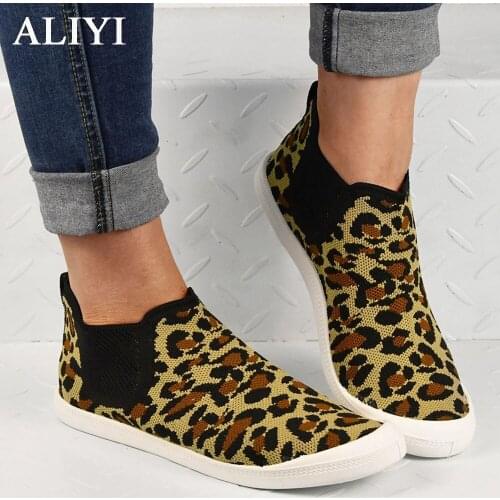 Womens Leopard Loafers 2021 Autumn New Knitted Fabric Ladies Slip On Comfy Casual Shoes 36-43 Large-Sized Female Sport Sneakers
