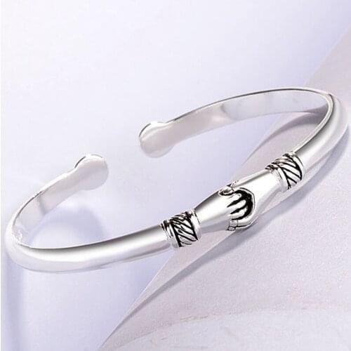 Vintage Handshake Creative Bracelet Bangle For Women Fashion Charming Wedding Jewelry Adjustable
