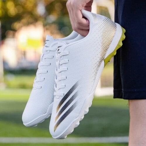 New Soccer Shoes Men Football Sneakers Brand Outdoor Sport AG/TF Training Soccer Cleats Kids AdultsFootball Boots Shoes Chaussur