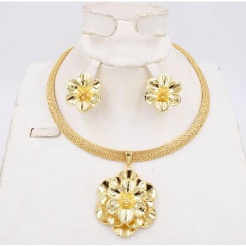 NEW High Quality Ltaly 750 Gold flower Jewelry BIG Set For Women african beads fashion necklace set earring jewelry NEW High Qua