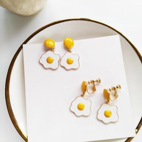 Creative Personality South Korean Style Cute Poached Egg Clip on Earrings Beautiful Funny Daily Fried Egg Non Pierced Earrings