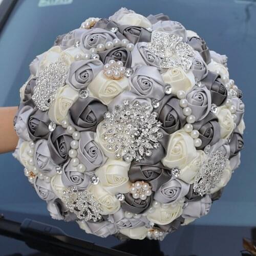 Luxurious Silver Crystal Diamond Wedding Bouquet Gray Satin Rose Hand Flower Jewelry With Ribbon