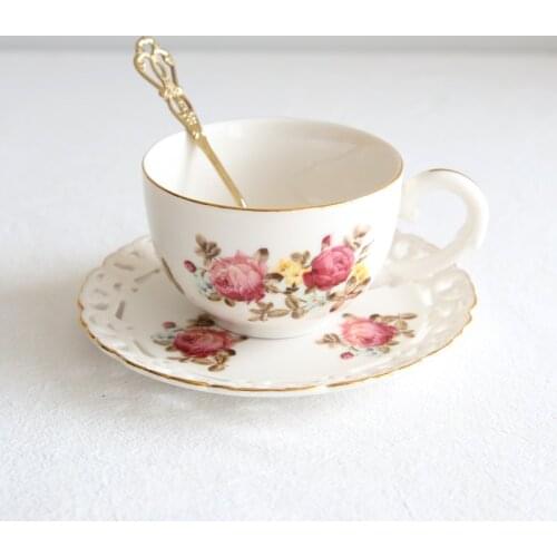 European Ceramic Tea Cup Coffee Rose Afternoon Tea Cup And Saucer Set Hollow Out Tableware Kahve Fincan Takimlari Tea Set EF50BD