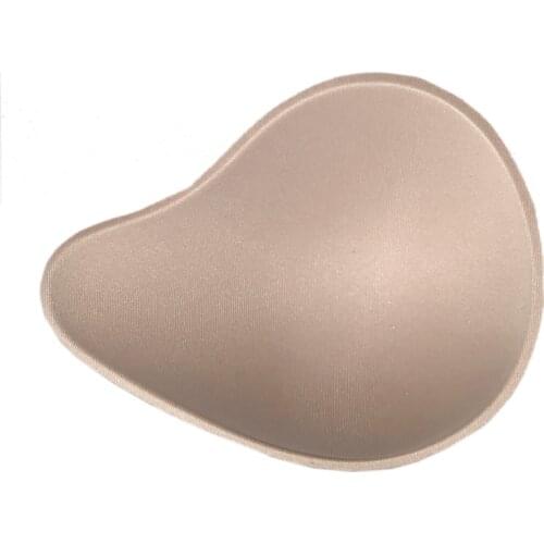 Triangle sponge-cushion chest pad