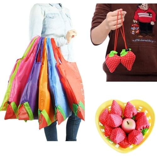 New Hot Convenient Large Capacity Storage Random Printed Bags Foldable Strawberry Reusable Nylon Green Grocery Shopping Bag