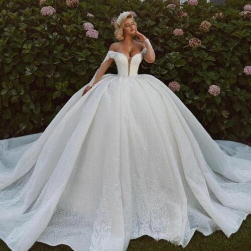 2021 Luxury Arabic Style Off the Shoulder Wedding Dress Lace Appliques Sequined Bridal Gowns Saudi Dubai Plus Size vestido