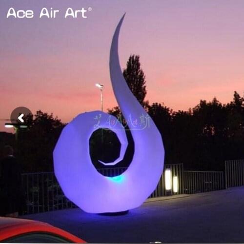 Elegant shape art inflatable swan model,nice designed swan with led bulb light and base fan on discount