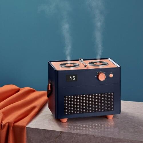 New Retro Humidifier Household Diffuser Creative Phonograph Humidifier Built-in Battery Portable Diffuser Warm Night Light