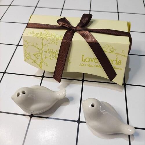 Wedding Gifts for Guests Love Bird Salt Pepper Shaker Baby Shower Party Favors for Kids Birthday Valentines Day Gift