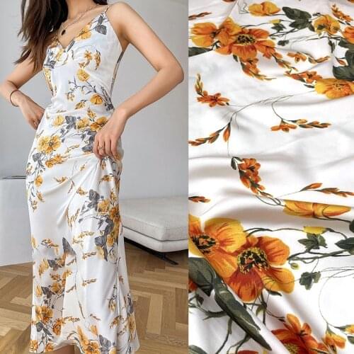 2021 New Brand Cloth Plant Flower Print Dress Pastoral Style 100% Polyester DIY Sewing Stretch Womens Plain Fabric By The Meter
