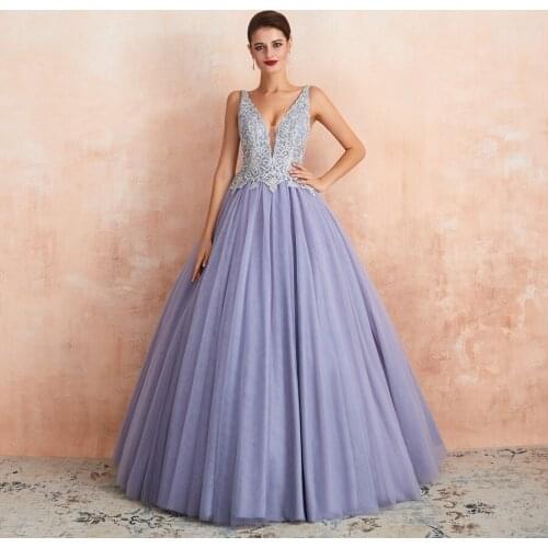 Eleagnt Lilac Ball Gown Evening Dresses V Neck Sleeveless Beading Applique Floor Length Formal Gowns Prom Party Dress
