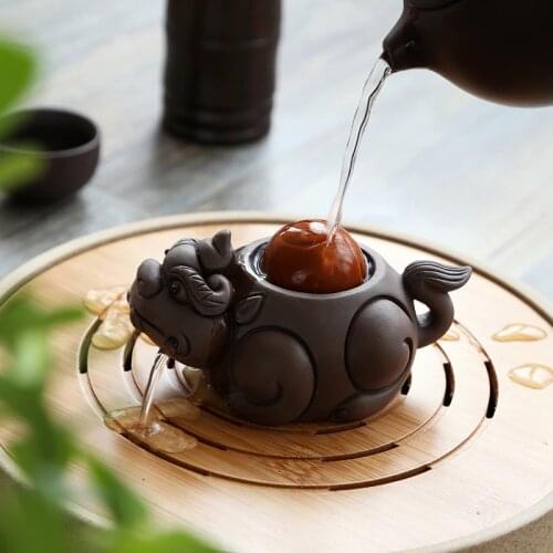 Ceramic tea pets, home decoration, tea play, tea ceremony accessories