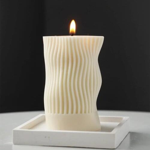 2021New Candle Silicone Mold Irregular Stripe Design Columnar Candle Mold Handmade Aroma Candle Production