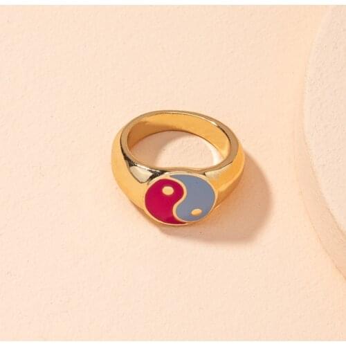 Origin Summer Fashion Enamel Gossip Tai Chi Asymmetric Color Ring for Women Exquisite Gold Metal Ring Party Jewelry Wholesale