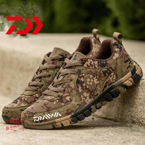 Daiwa Fishing Shoes Mens Camouflage Sports Shoes Outdoor Hiking Breathable Hiking Shoes Non-slip Wear-resistant Fishing Shoes