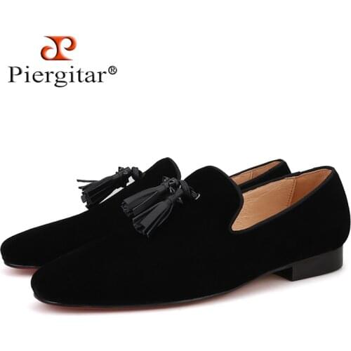 PIERGITA Handmade men velvet shoes with new leather rivet tassel Fashion Britain smoking slipper Wedding and Banquet Men Loafers