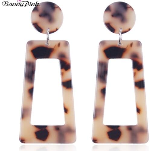Banny Pink Sexy Pattern Resin Pendant Studs Earrings For Women New Korea Acrylic Geo Statement Post Earrings Rectangle Earrings