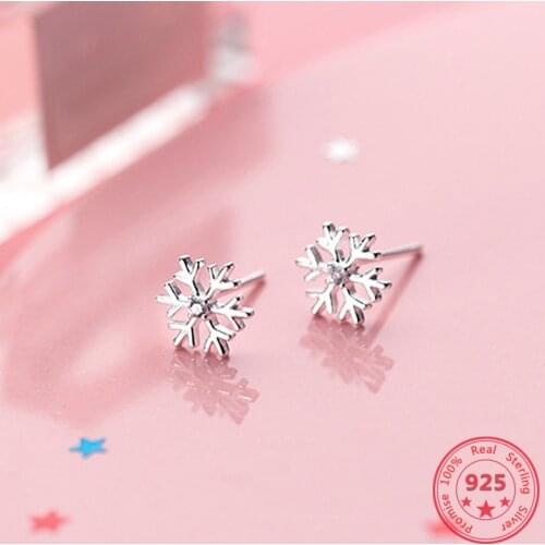 100% 925 Sterling Silver Korean Version Snowflake Zircon Jewelry Womens Stud Earrings Fashion Christmas Present