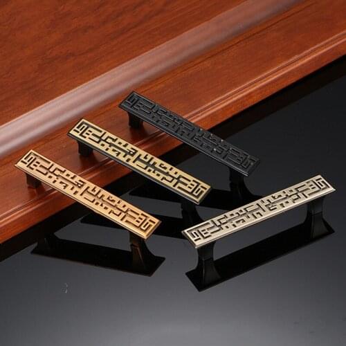 Antique Furniture Kitchen Cabinet Door Handles for Closet Kitchen Wardrobe Knob Drawer Cupboard Hardware Bedroom Pull and Pens