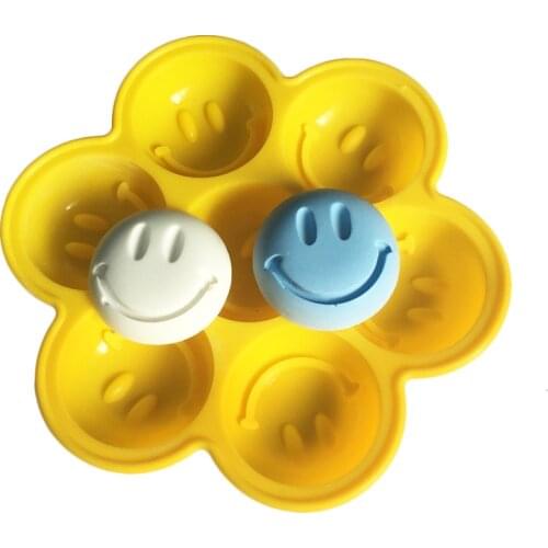 Face-shaped Silicone Mold High Temperature Resistant Chocolate Jelly Pudding Baking Mold DIY Childrens Candy Pellet Production