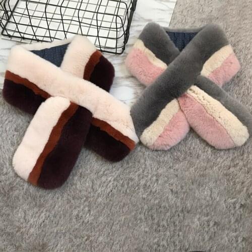 Lady Blinger Women's Scarves