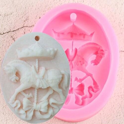 Carousel Shape Silicone Cake Mold Bakeware 3D Silicone Mould For Chocolate Clay Fondant Cake Tools Decorating