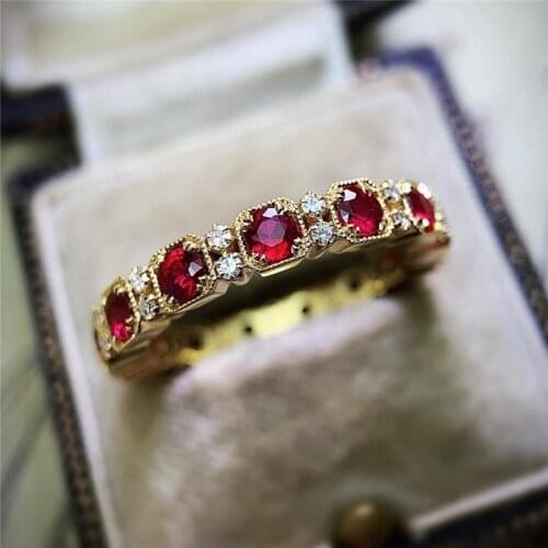 Vintage Female Red Crystal Stone Ring Classic Gold Color Wedding Rings For Women Luxury Bridal Round Zircon Engagement Ring