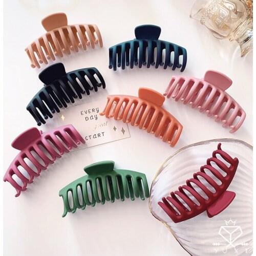 Large Acrylic Women Girls Vintage Hair Claws Solid Color Bathroom Matte Ponytail Holder Crab Clip Hairpins Headwear Accessories