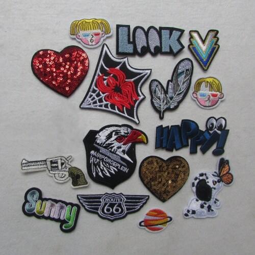 1pcs Mix cartoon Patches for Clothing Iron on Embroidered Sew Applique Cute Patch Fabric Badge Garment DIY Apparel Accessories