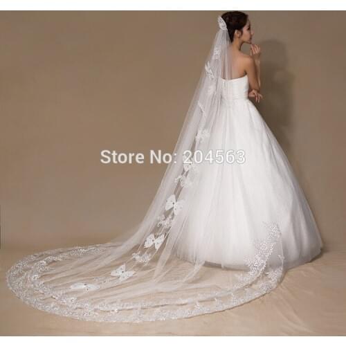New One-Layer Long Bridal Veil with Bows and Crystals Sliver Lace Wedding Veil with Comb