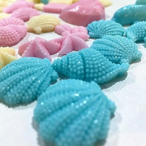 1PC Multi-faceted Shell Conch Mirror Epoxy Silicone Abrasive Simulation Shell Crafts Decoration Mold Chocolate Cake Baking Tool