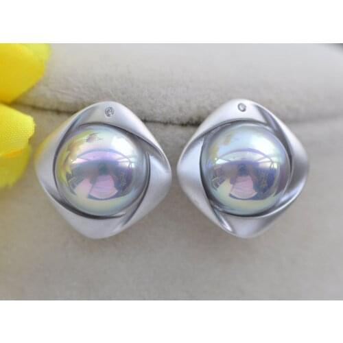 Z10664 Lustre 16mm Square Gray South Sea Shell Mabe Pearl Earring CZ