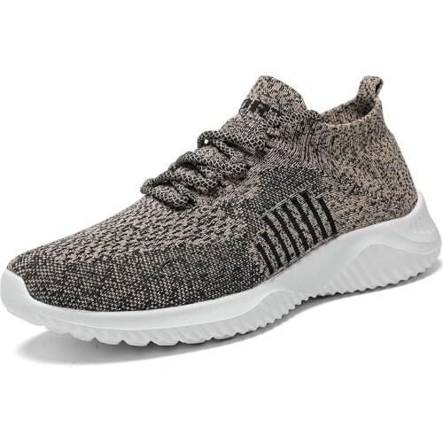 Summer Sports Running Shoes Men Casual Lightweight Round-toe Mesh Shoes New Comfortable Breathable Thick-soled Non-slip Sneaker