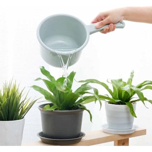 Long Handle Bathing Shampoo Cups Kitchen Tool Wash Vegetables Water Spoon Plastic Sprinklers Bathing Spoon Water Scoops