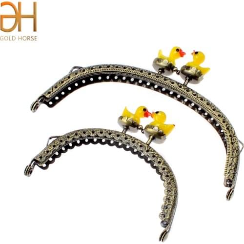 GH GOLD HORSE Bag Clasps